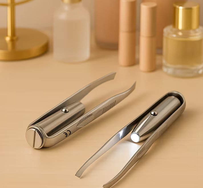 LumiEdge LED Tweezers – Precision Tip with Built-In Light