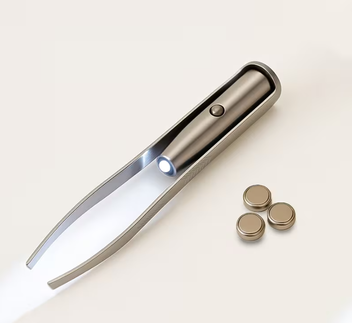 LumiEdge LED Tweezers – Precision Tip with Built-In Light